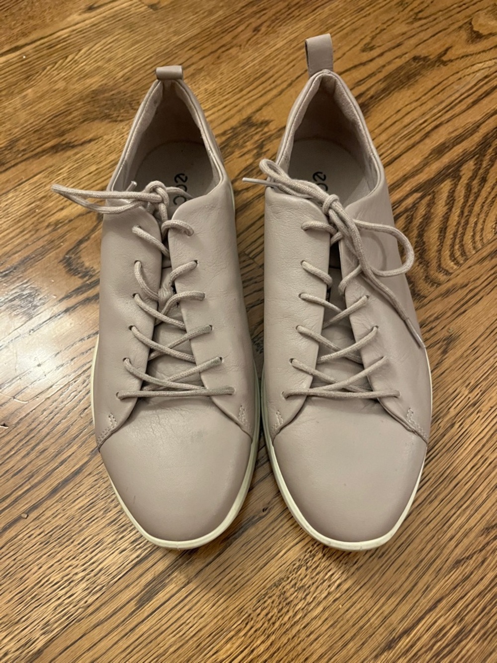 Ecco Women's Lace-Up Sneaker in Gray Size 40/ US 9 - 9.5